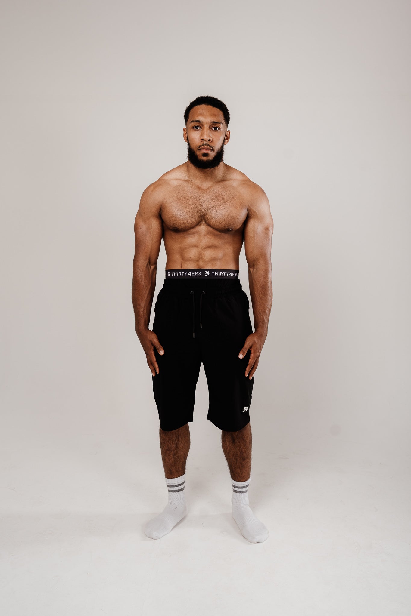 SHORT DE BAIN AWRA - ÉDITION NOIRE