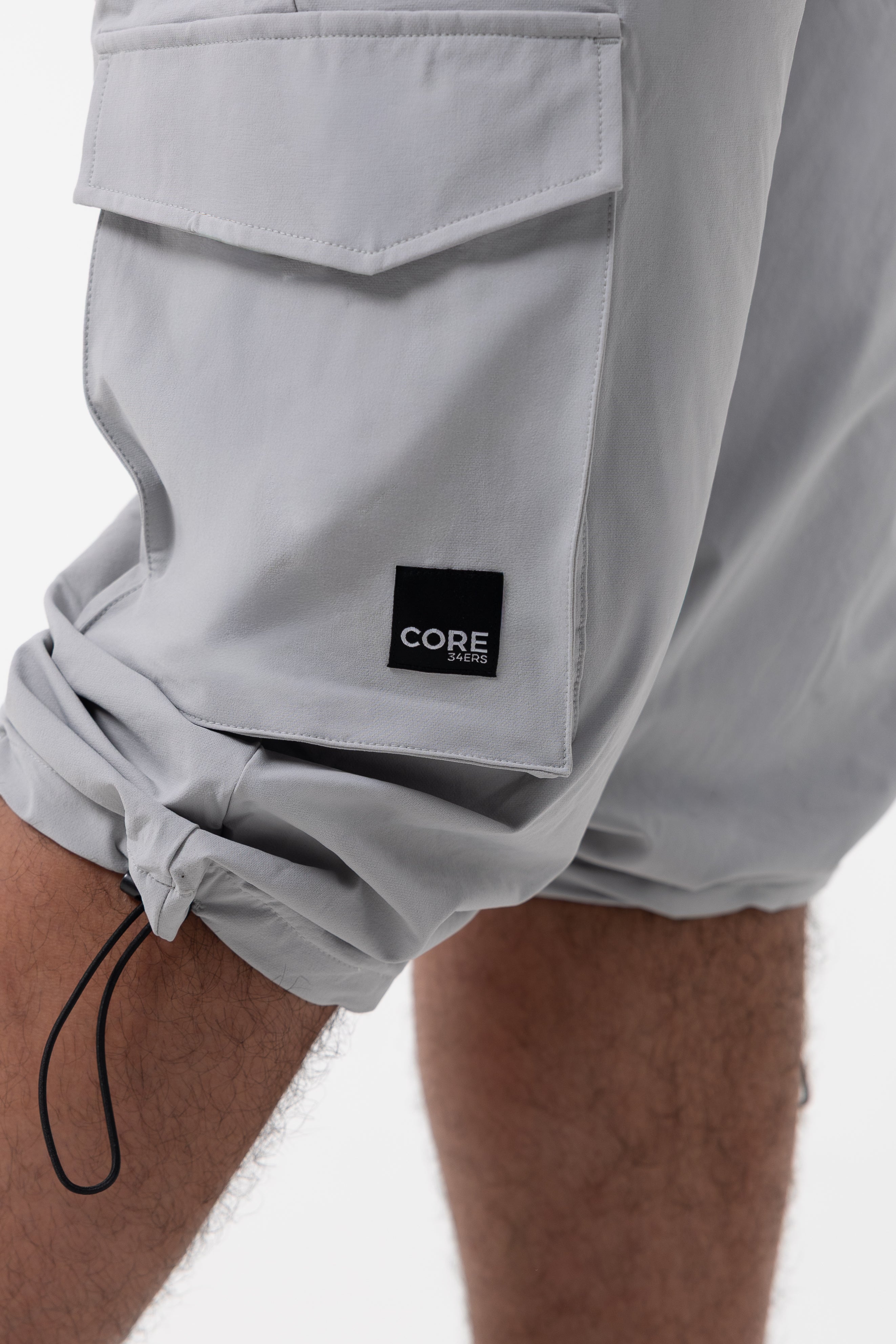 CORE Originals Three-Quarters - Light Grey