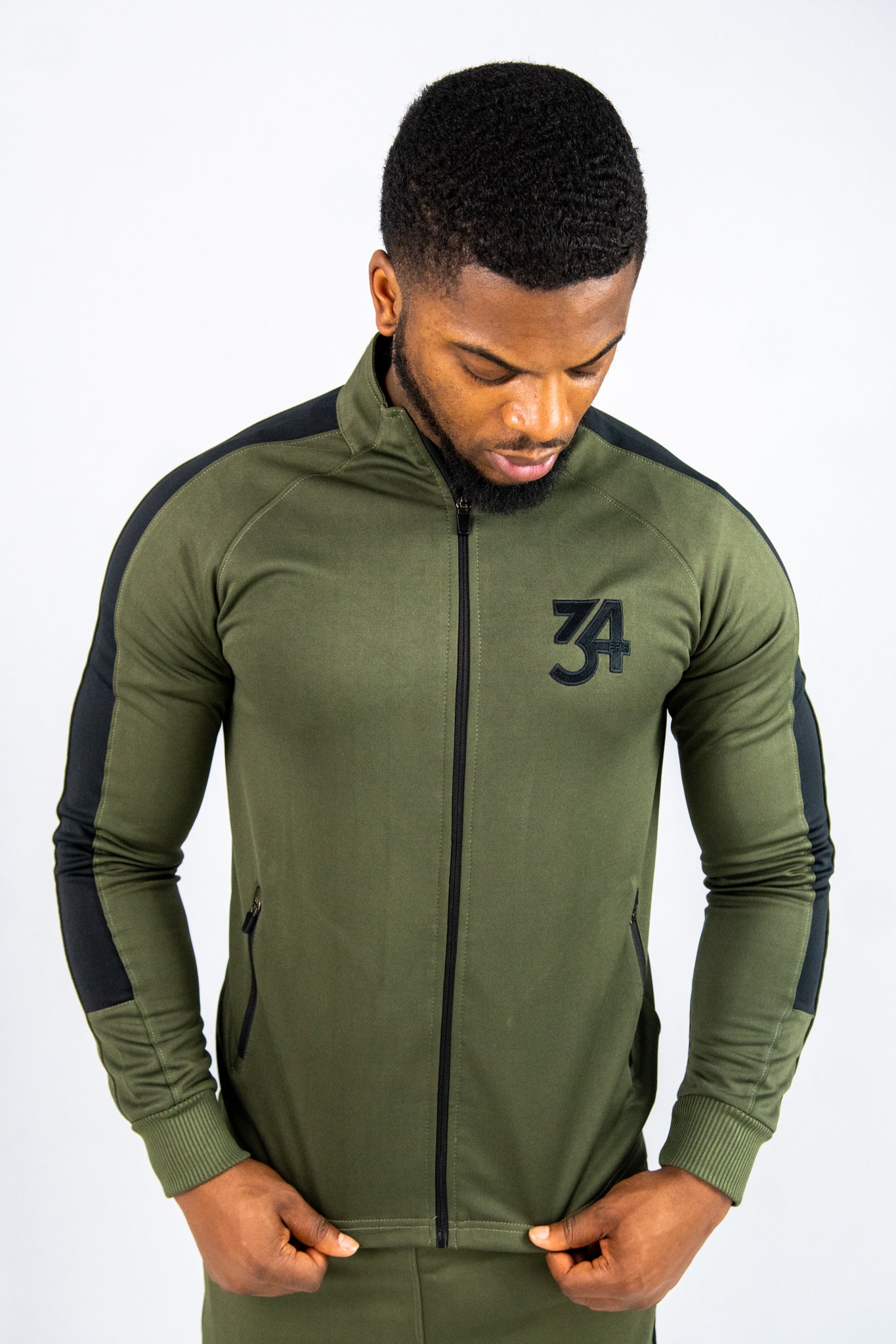 34ERS® Khaki Poly Suit met zwarte panelen – Jacket