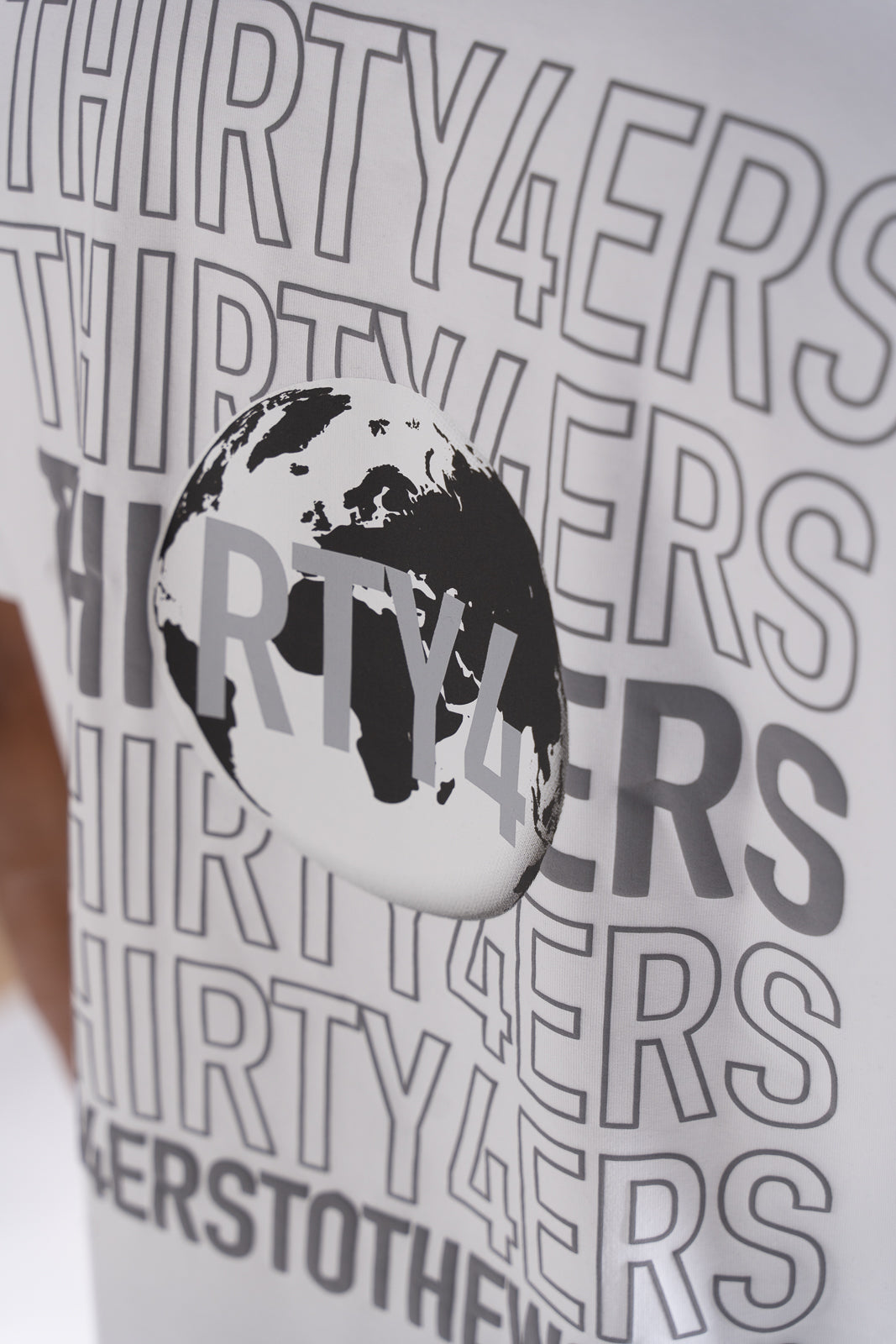 34ERS® Übergroße World Tees - WEISS