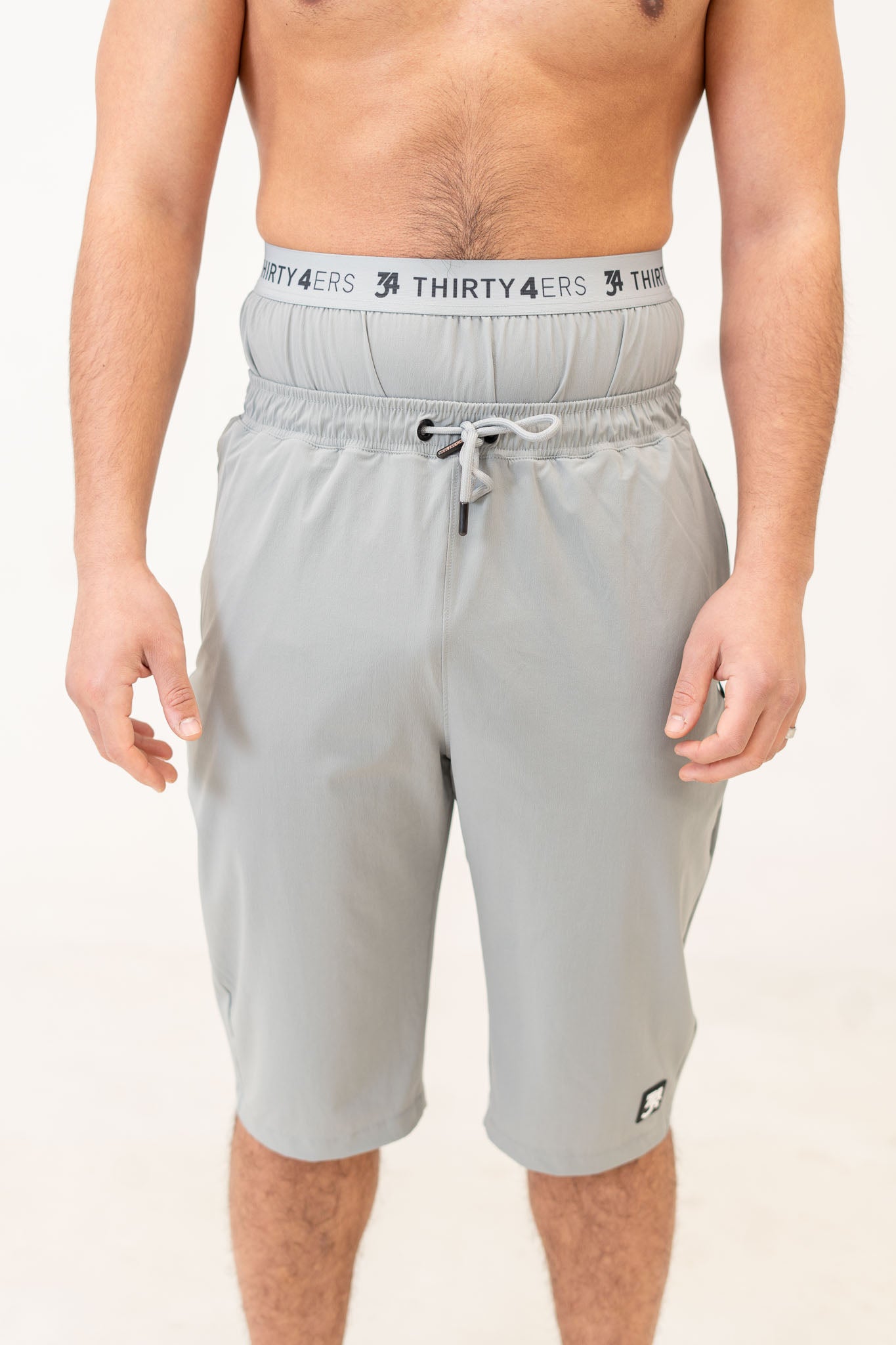 SHORT DE BAIN AWRA - ÉDITION GRIS CLAIR