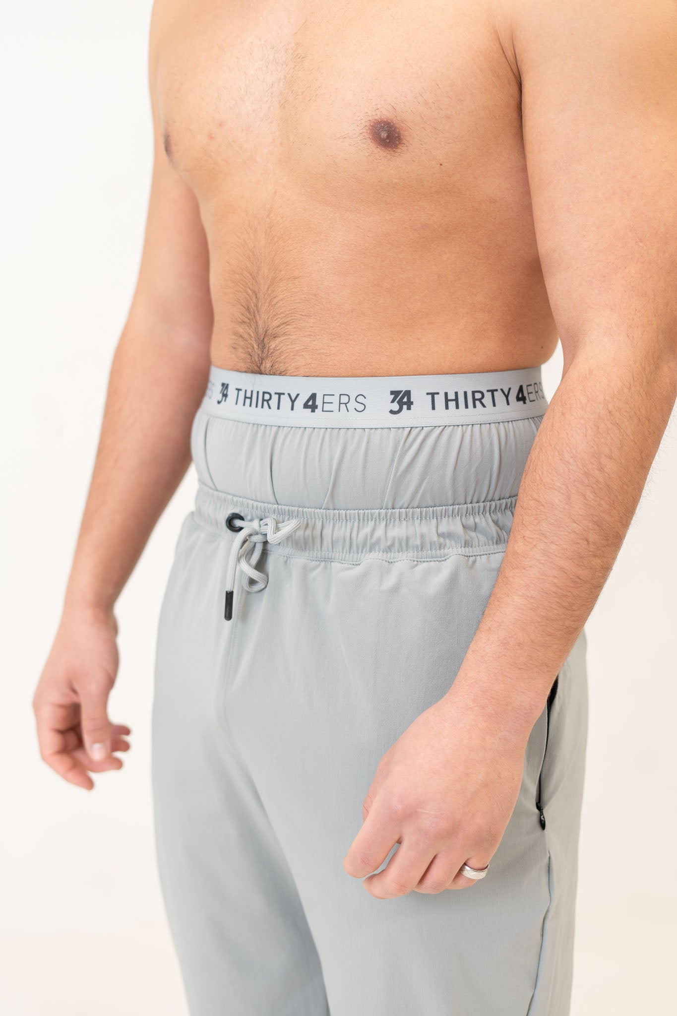 SHORT DE BAIN AWRA - ÉDITION GRIS CLAIR